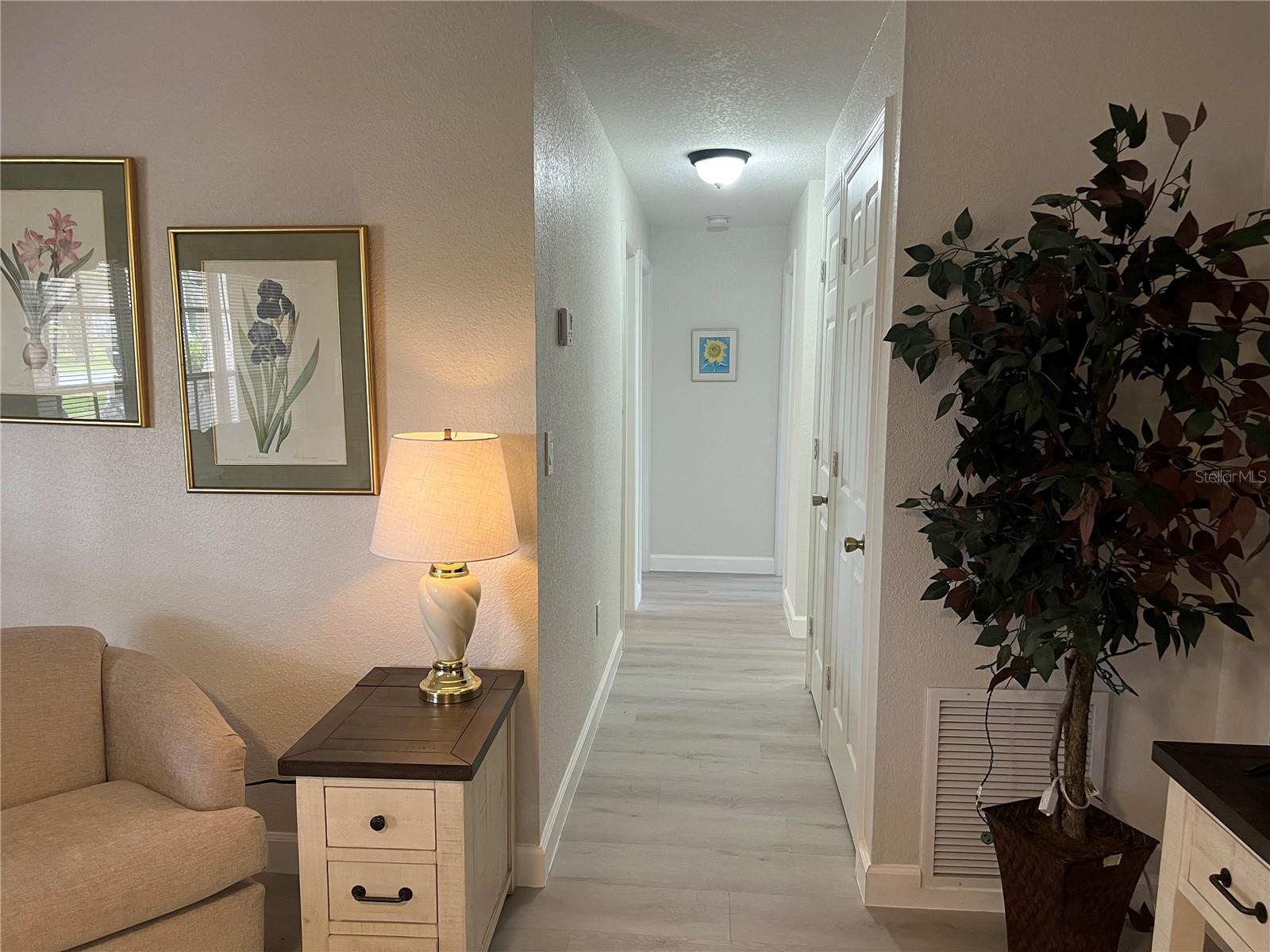 Image 14 of 39 For 5290 Neville Terrace