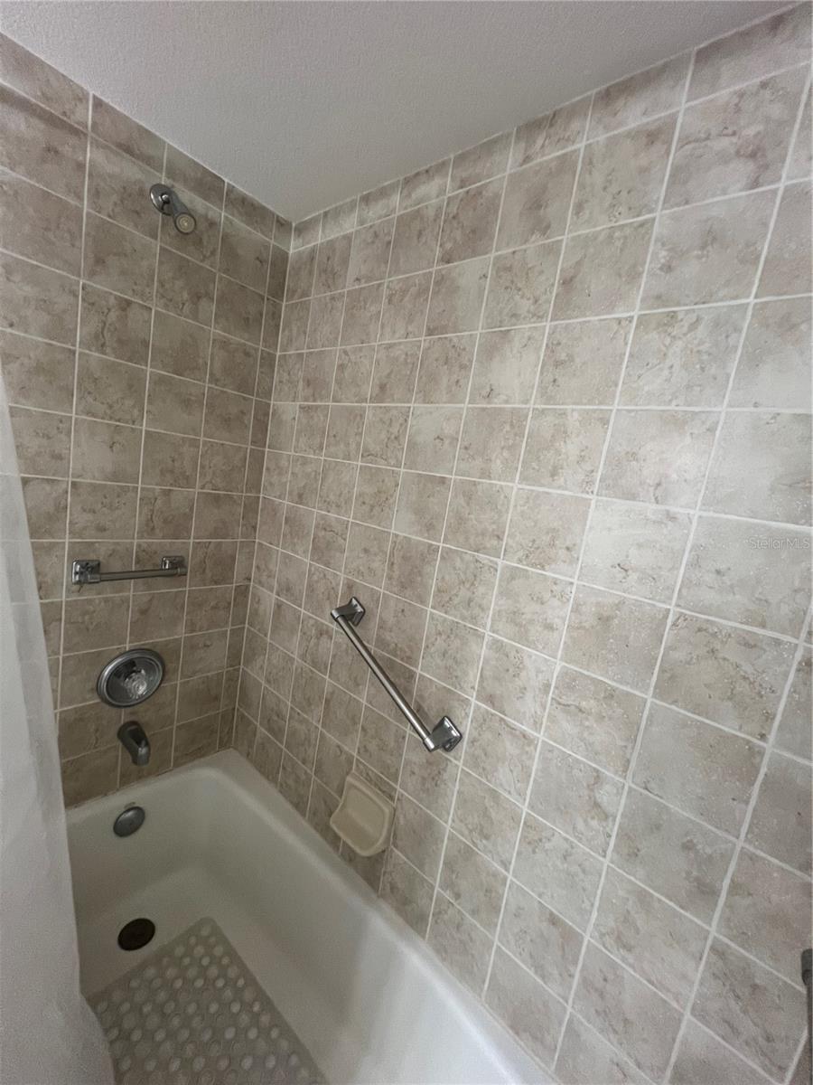 Image 23 of 39 For 5290 Neville Terrace