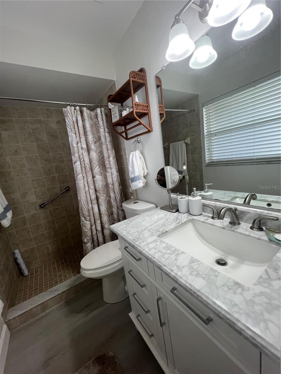 Image 28 of 39 For 5290 Neville Terrace