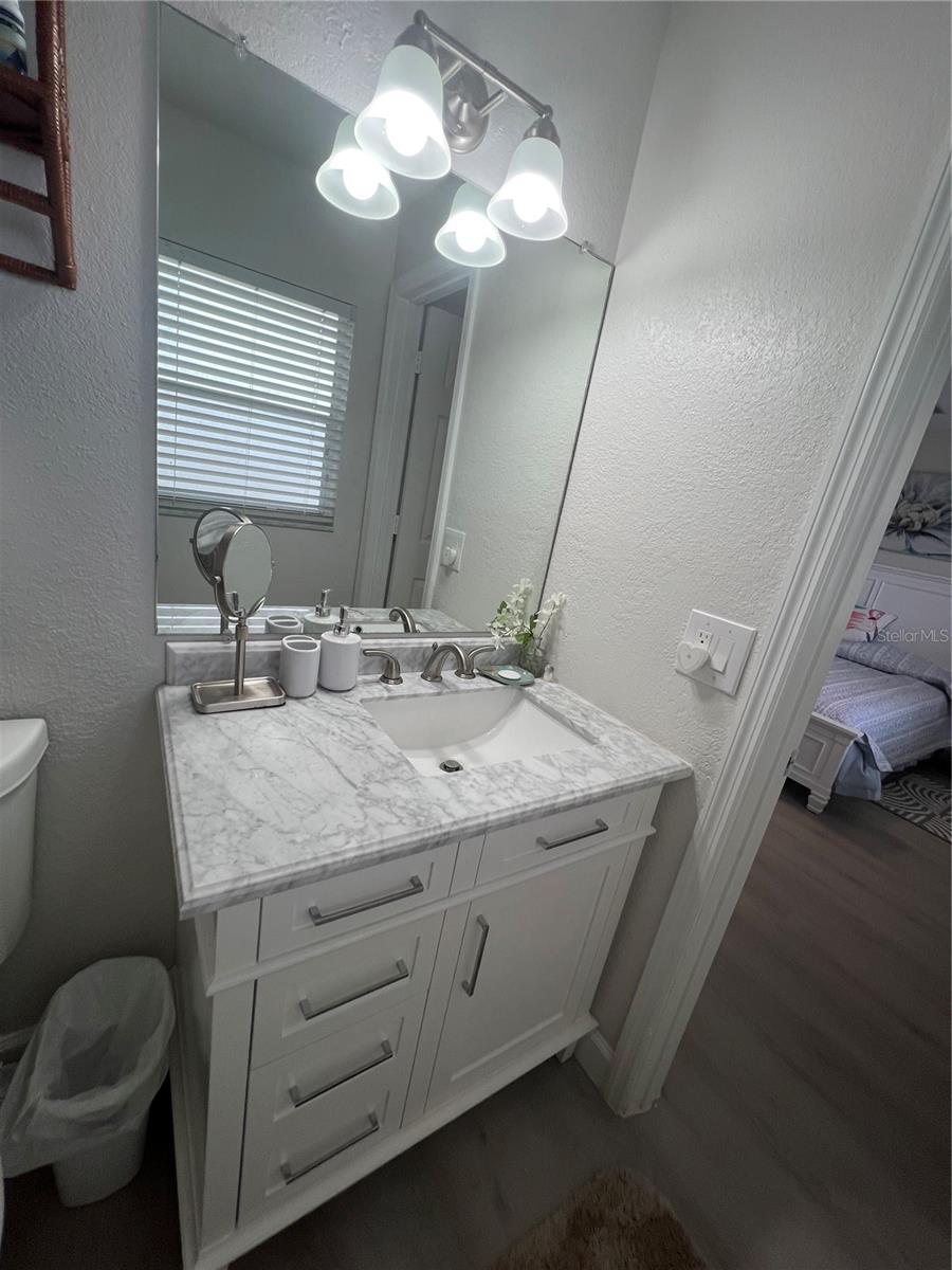 Image 30 of 39 For 5290 Neville Terrace