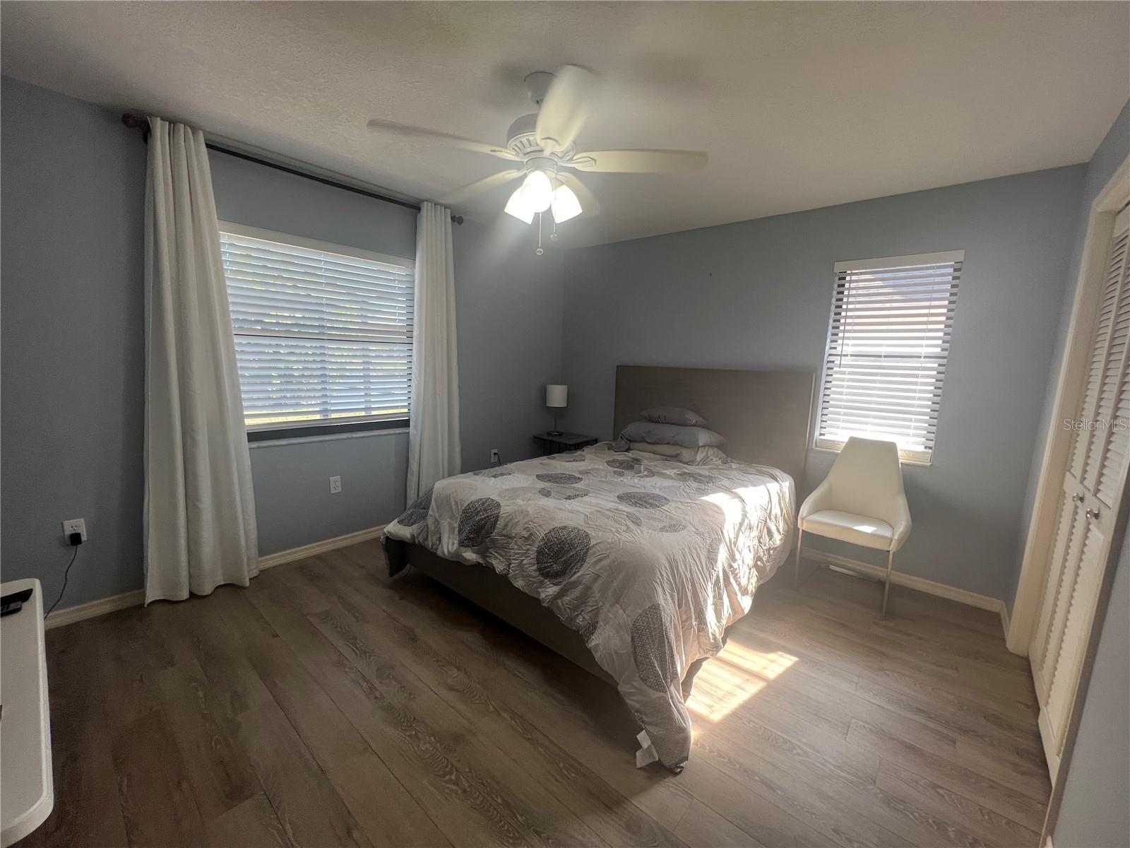 Image 24 of 50 For 470 Strasburg Drive