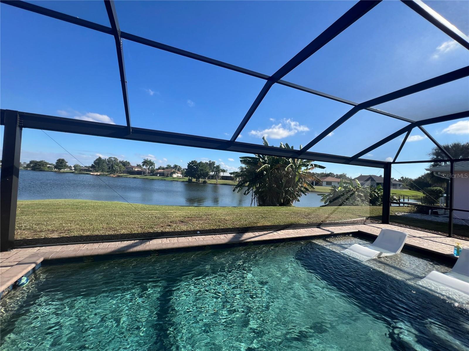 Image 42 of 50 For 470 Strasburg Drive