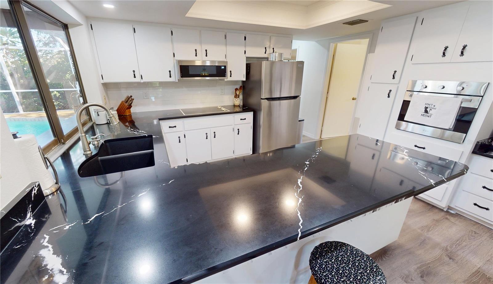 Image 11 of 44 For 18422 Burkholder Circle