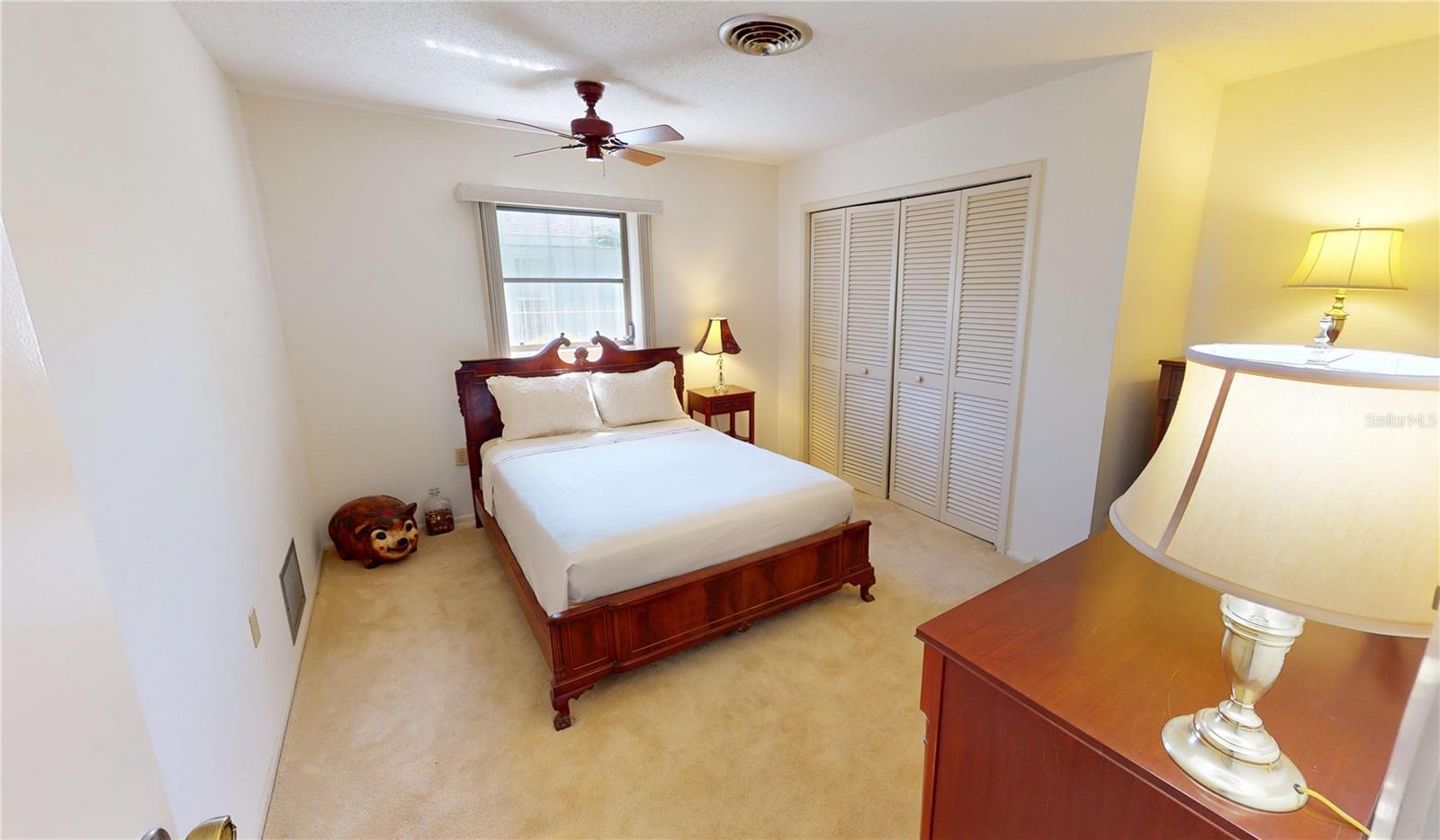 Image 21 of 44 For 18422 Burkholder Circle