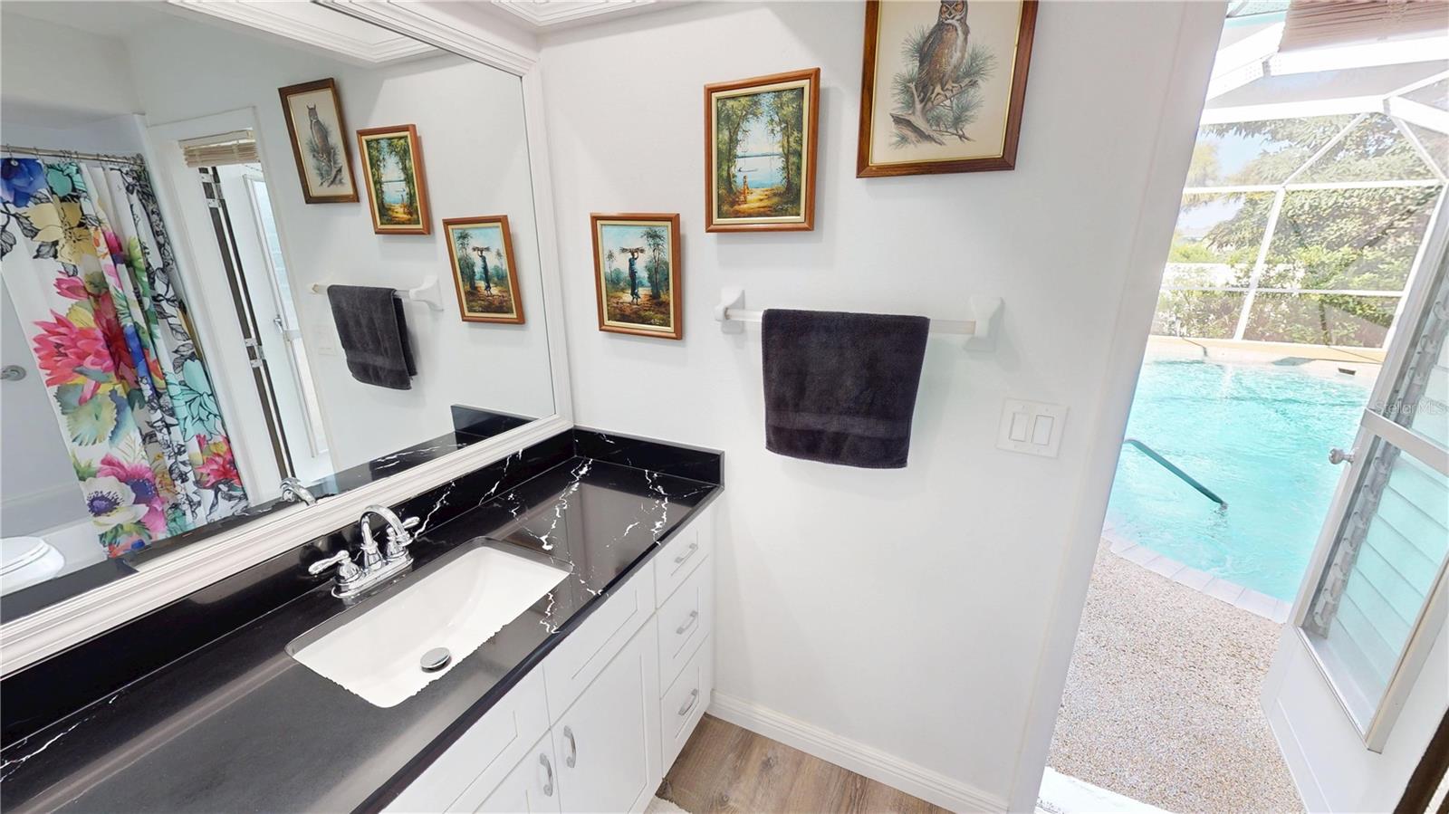 Image 26 of 44 For 18422 Burkholder Circle