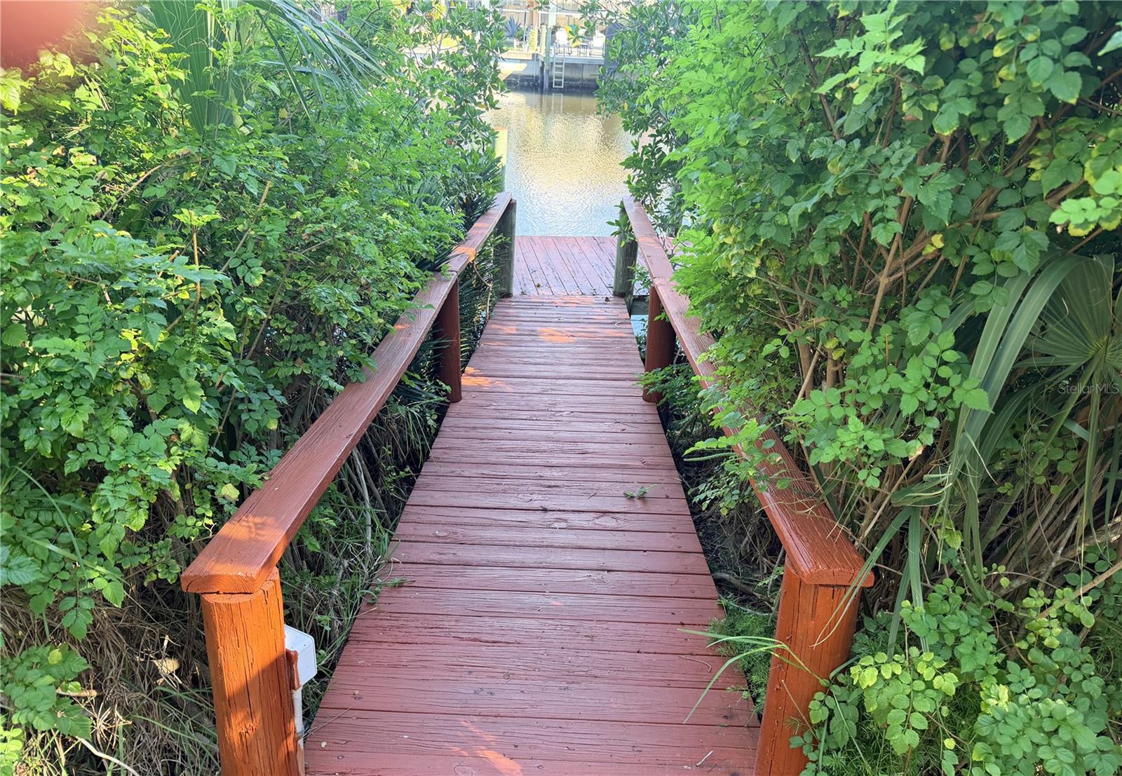 Image 30 of 44 For 18422 Burkholder Circle