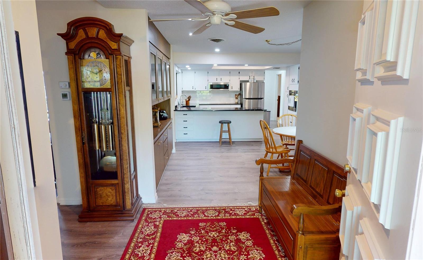 Image 5 of 44 For 18422 Burkholder Circle