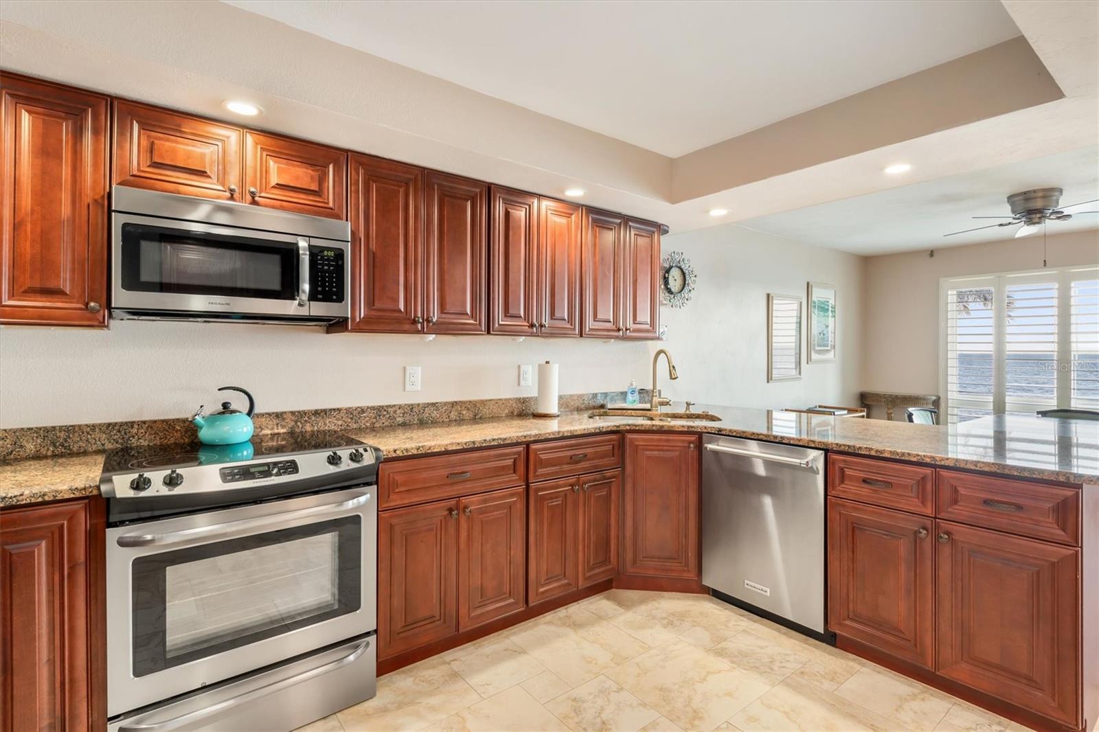 Image 12 of 55 For 1 Colony Point Drive A20