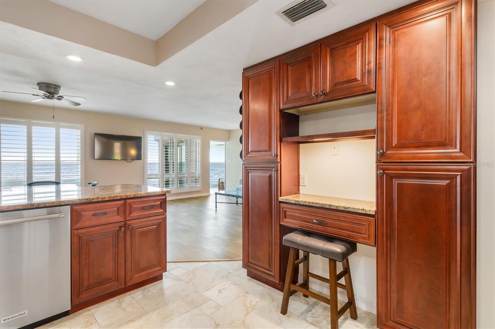 Image 13 of 55 For 1 Colony Point Drive A20