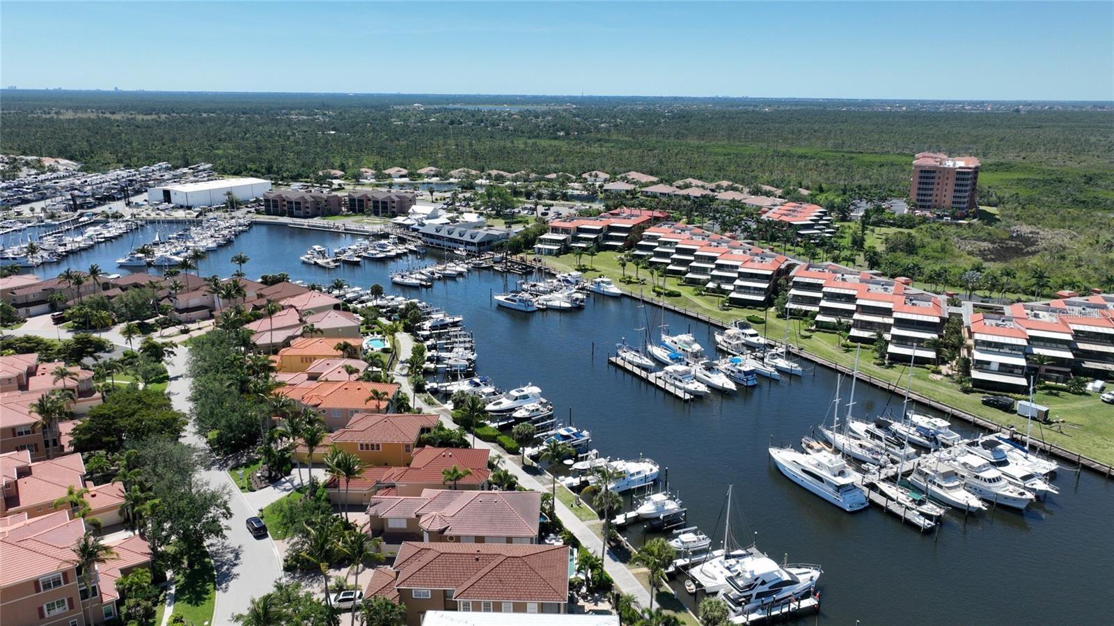 Listing photo id 46 for 3313 Sunset Key Circle 705
