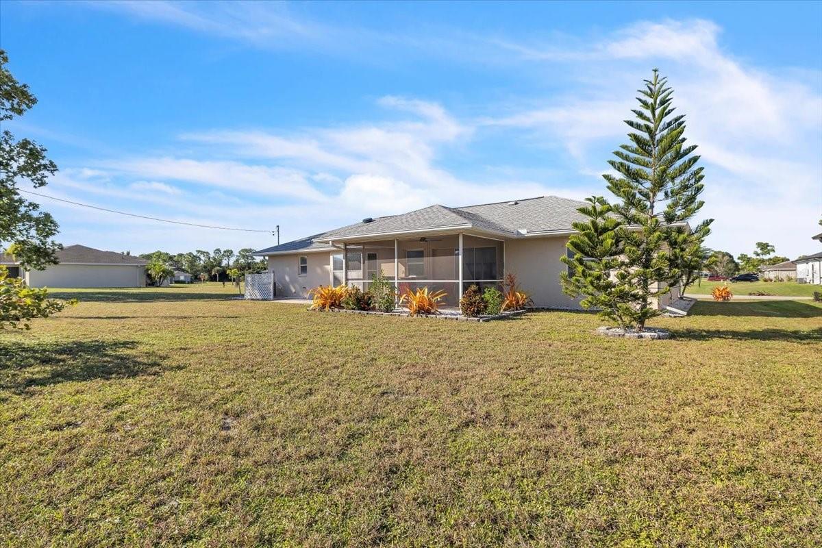 Image 28 of 34 For 25313 Durango Court