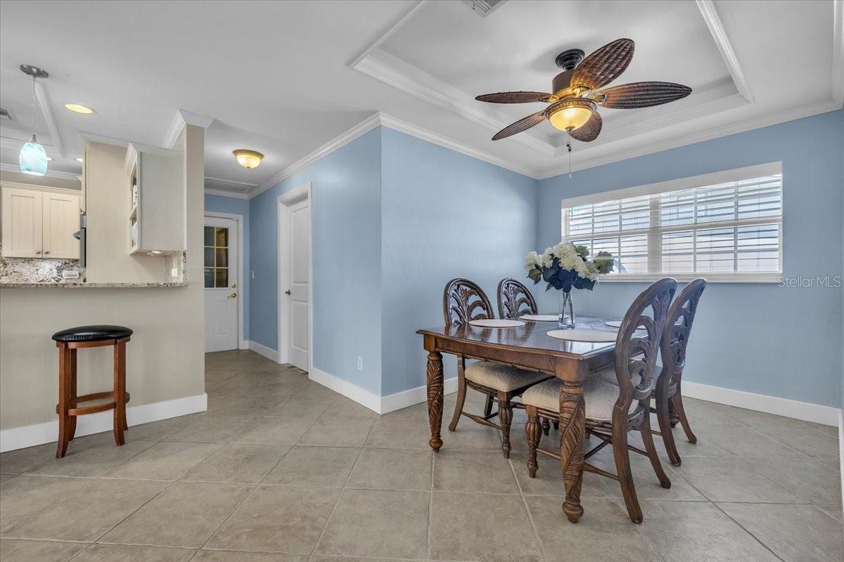 Image 14 of 48 For 5305 Malaluka Court