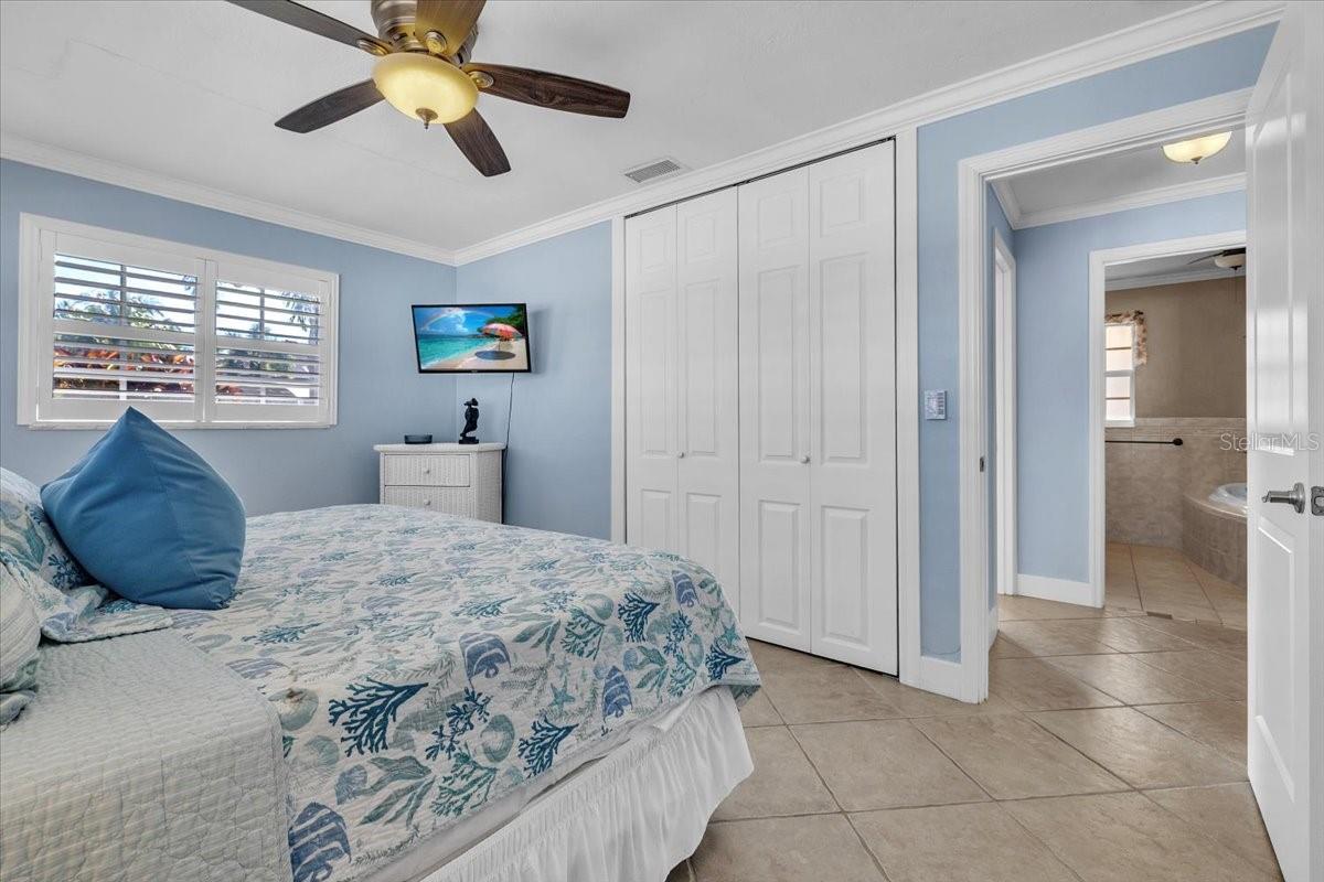 Image 20 of 48 For 5305 Malaluka Court