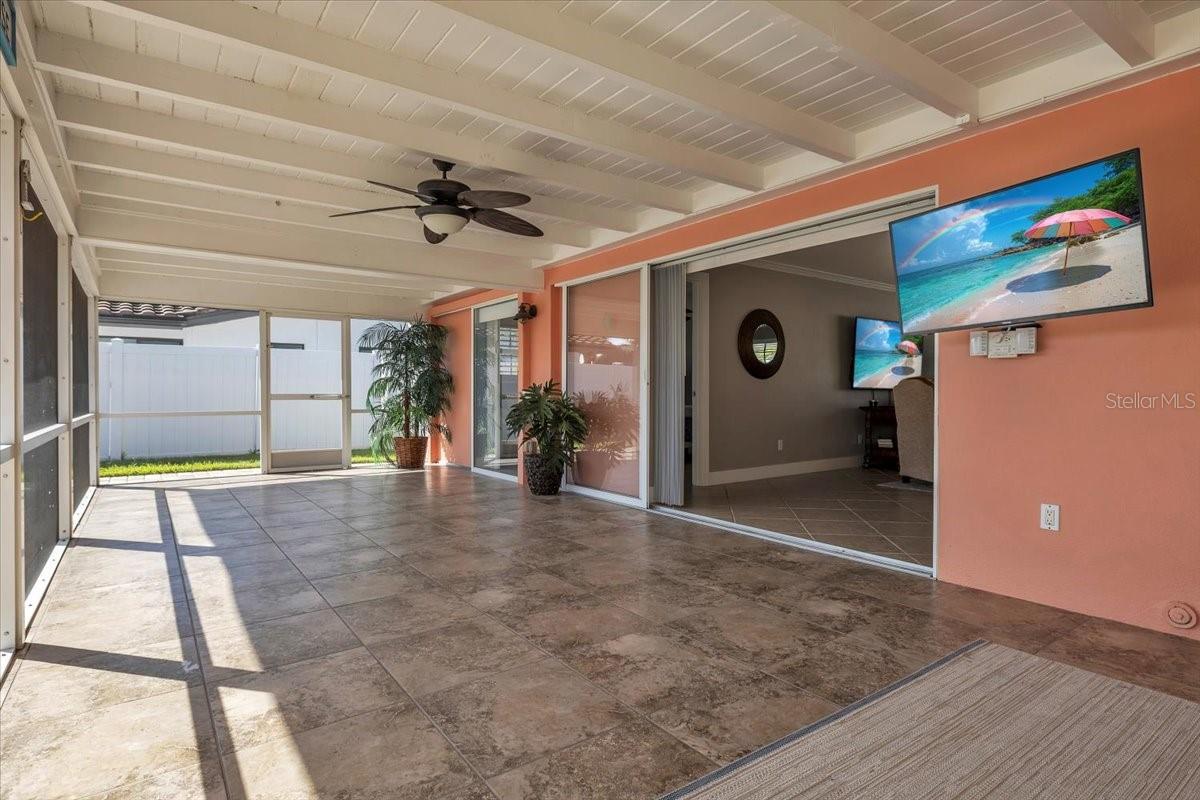 Image 27 of 48 For 5305 Malaluka Court