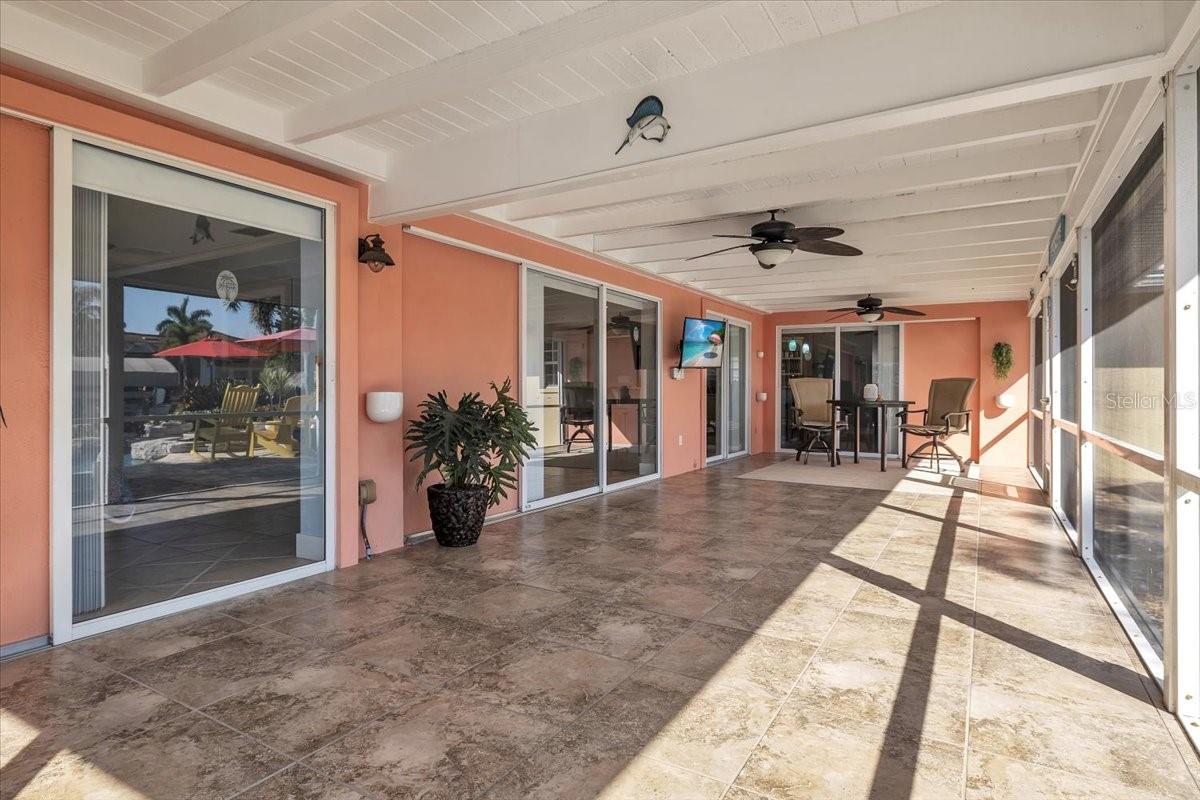 Image 28 of 48 For 5305 Malaluka Court