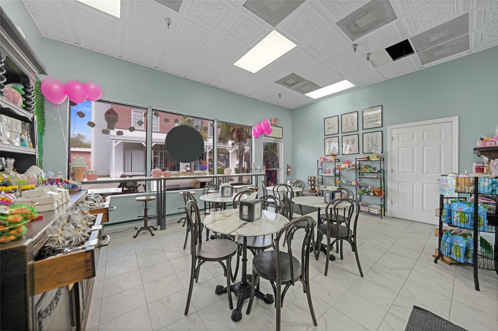 Image 15 of 26 For 203 Oak Street