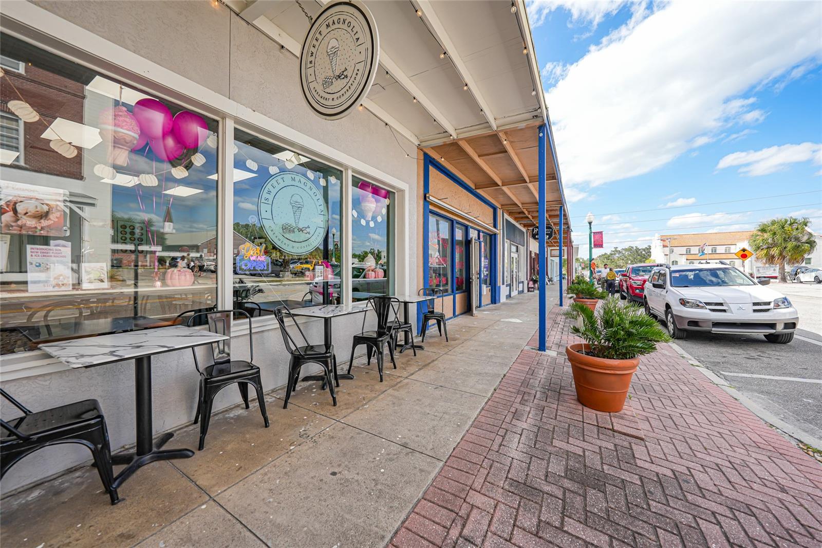 Image 22 of 26 For 203 Oak Street