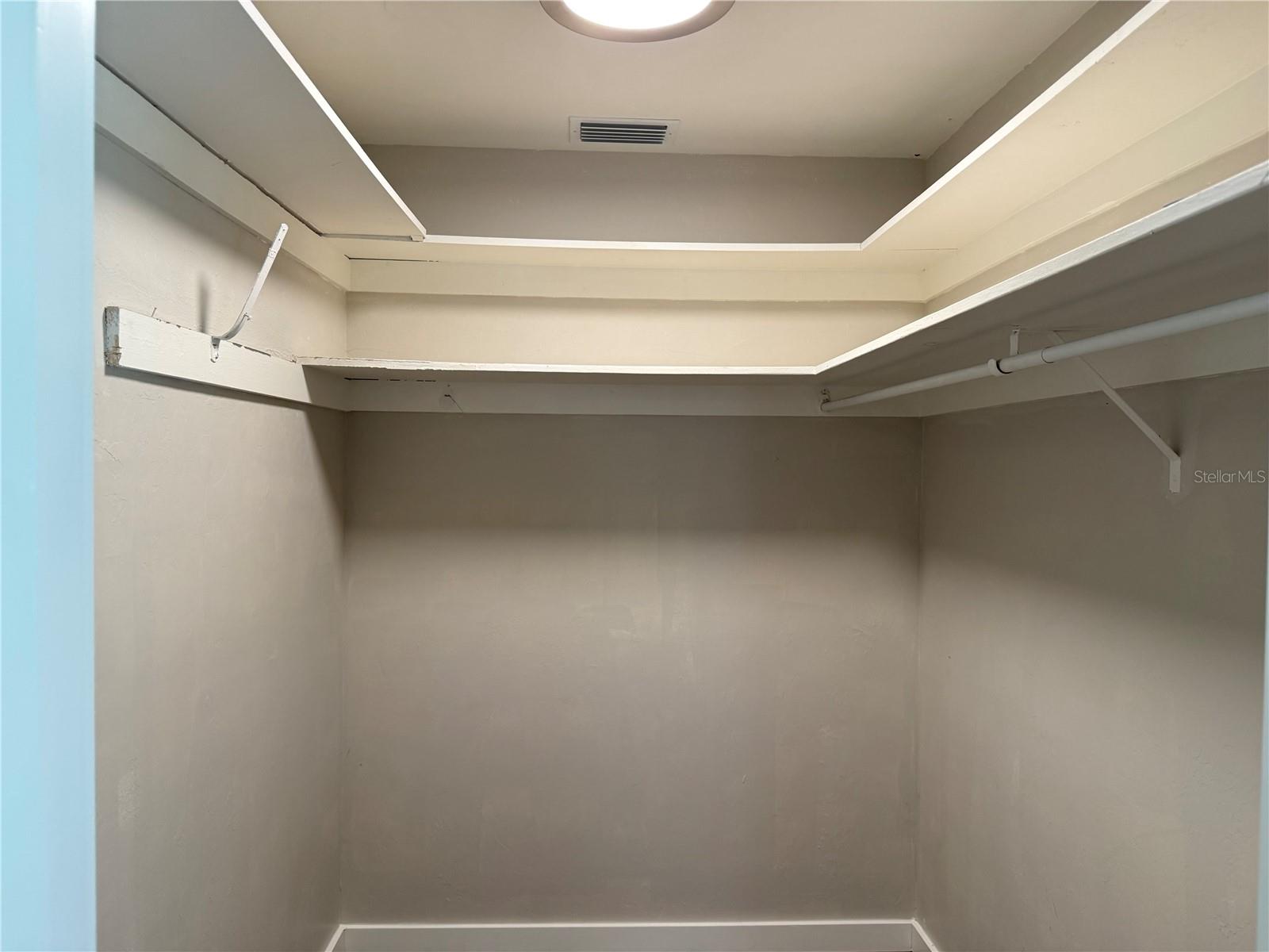 Image 13 of 26 For 51 Lagoon Drive