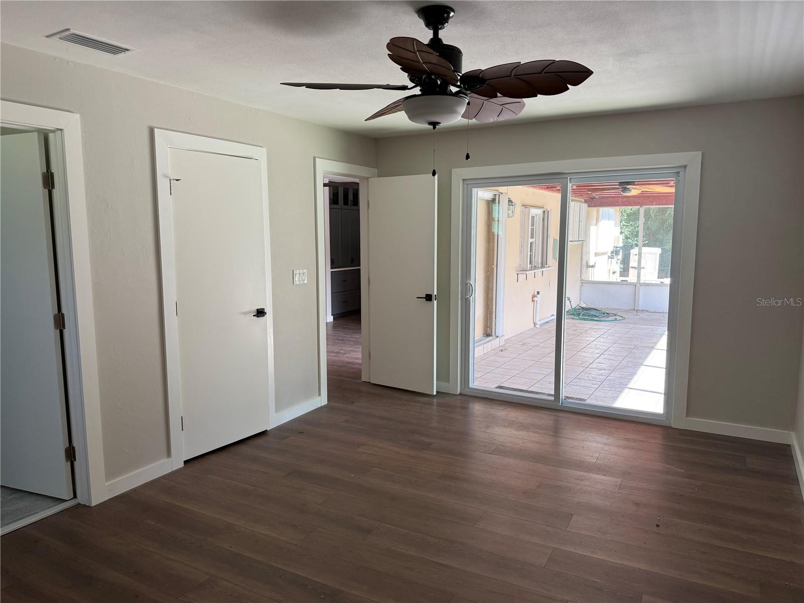 Image 8 of 26 For 51 Lagoon Drive