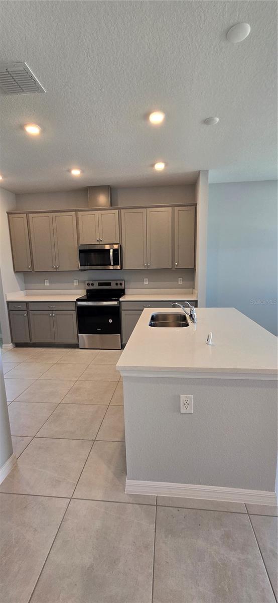 Image 18 of 22 For 2327 Selenia Street