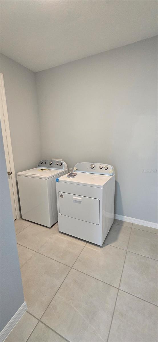 Image 21 of 22 For 2327 Selenia Street