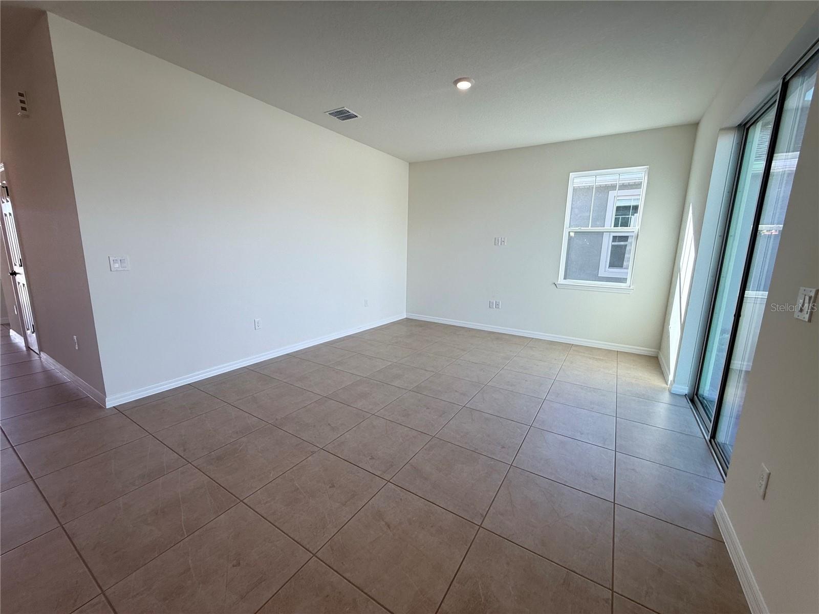 Image 13 of 23 For 2335 Selenia Street