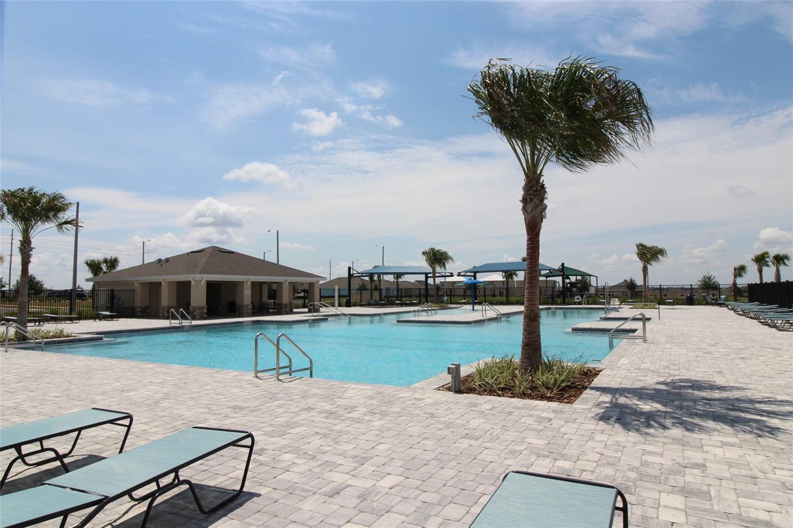 Image 3 of 10 For 2347 Selenia Street