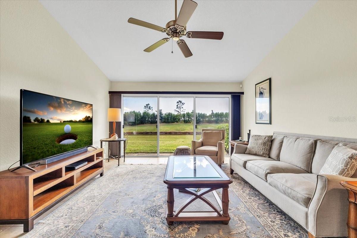 Image 10 of 70 For 12221 Kingsway Circle B2