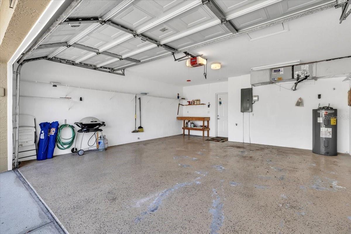 Image 48 of 70 For 12221 Kingsway Circle B2