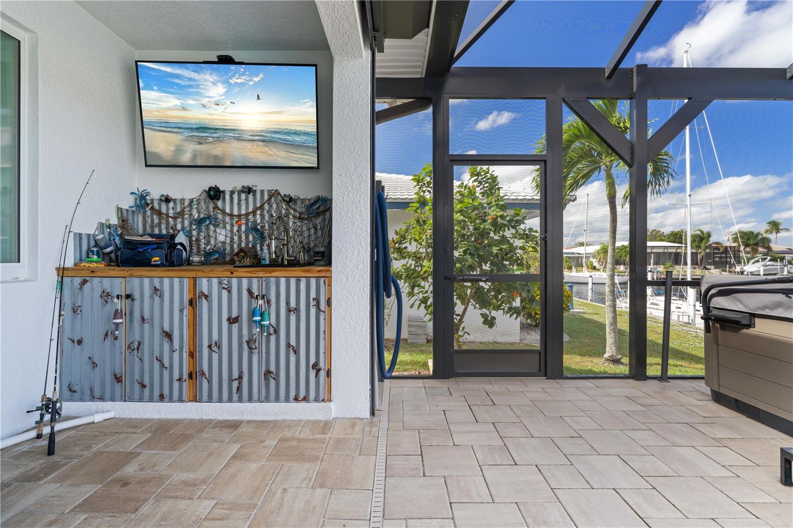 Image 48 of 68 For 2750 Marion Avenue