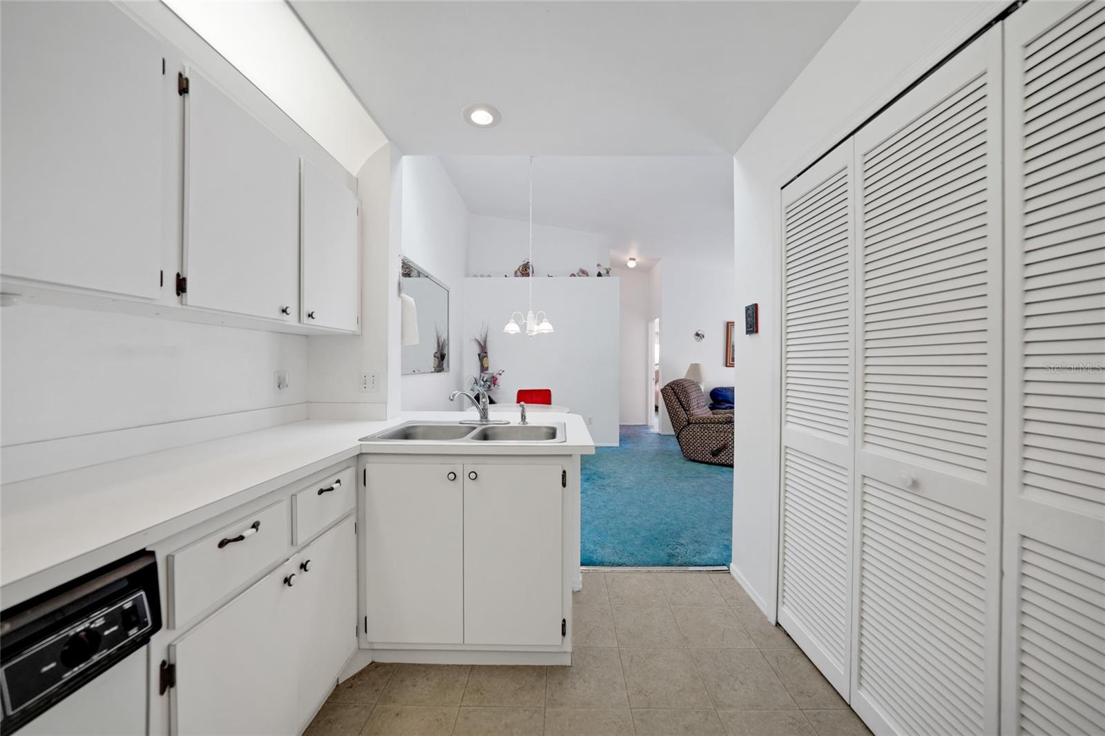 Image 12 of 26 For 3300 Loveland Boulevard 1504