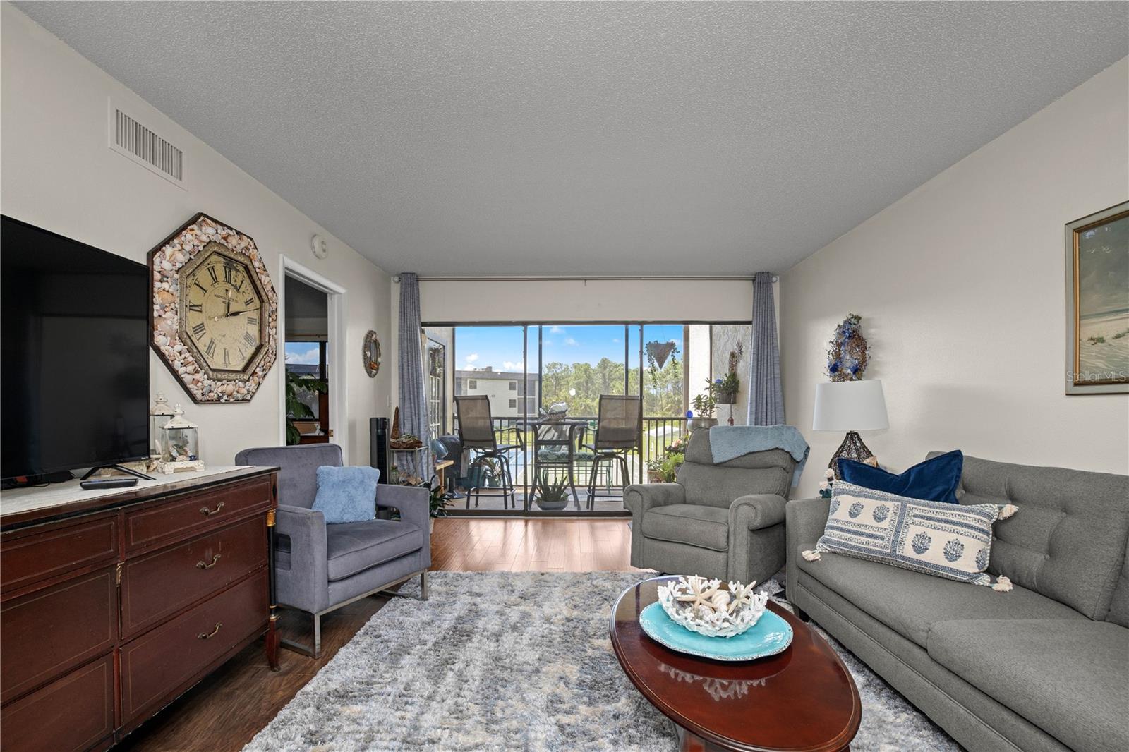 Image 2 of 23 For 1999 Kings Highway 22b