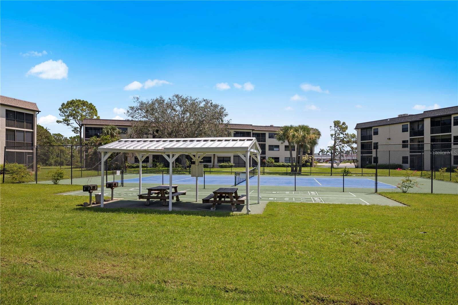 Image 6 of 23 For 1999 Kings Highway 22b