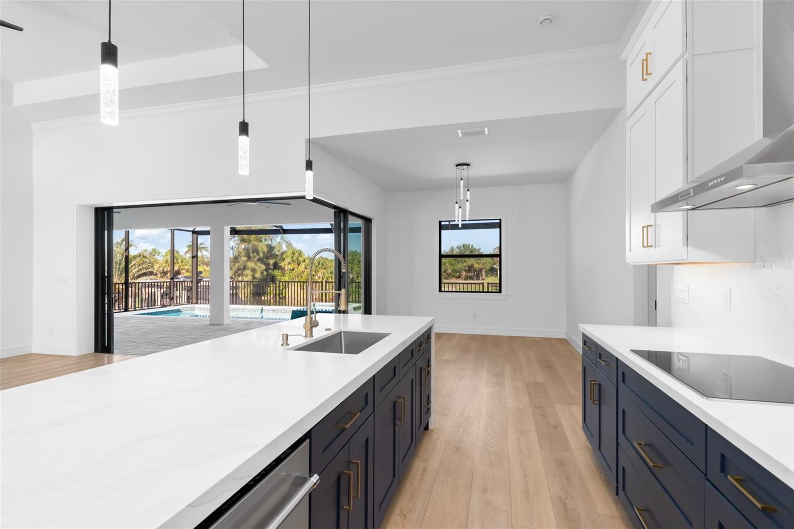 Image 17 of 66 For 15218 Appleton Boulevard