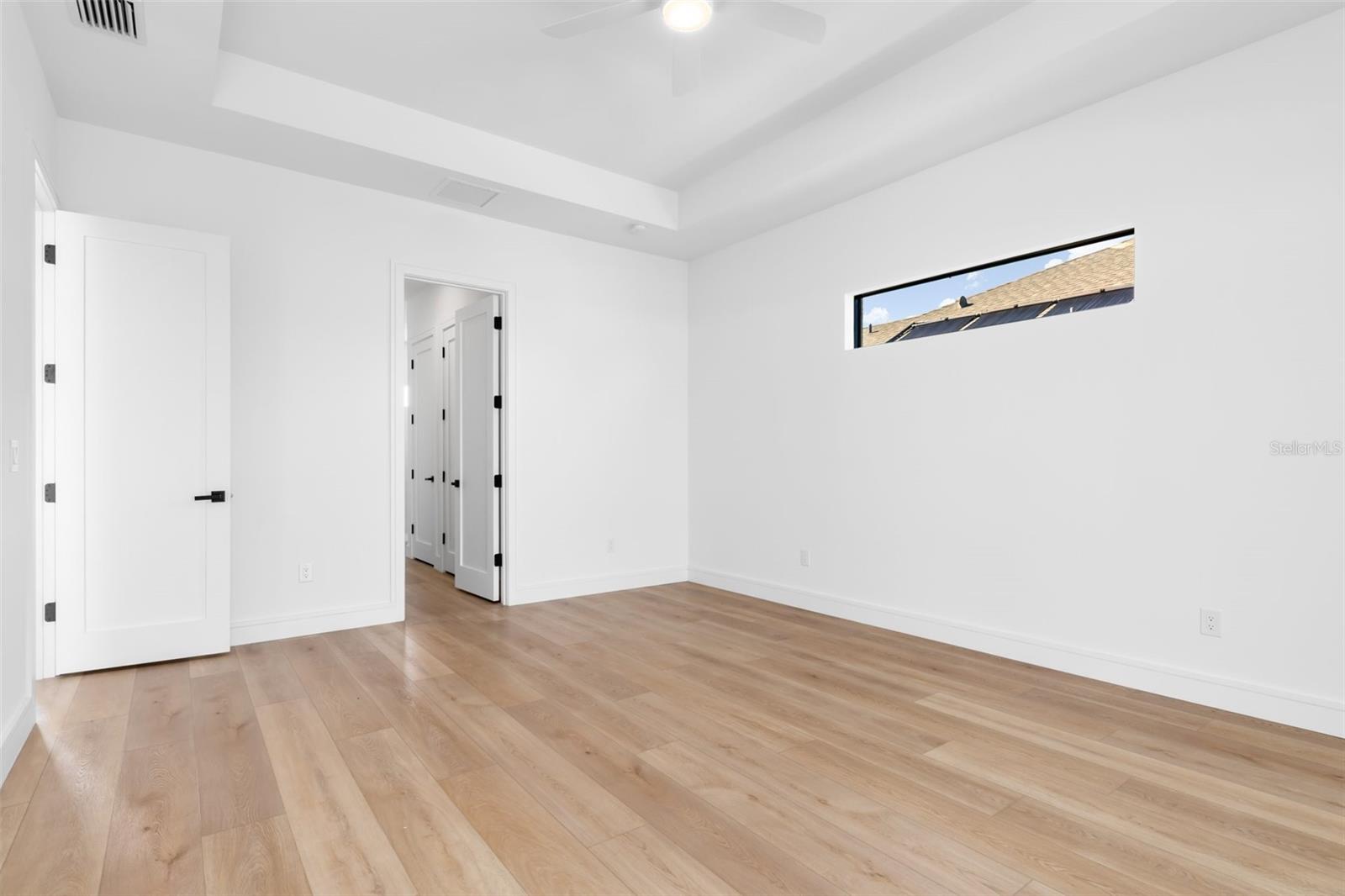 Image 23 of 66 For 15218 Appleton Boulevard