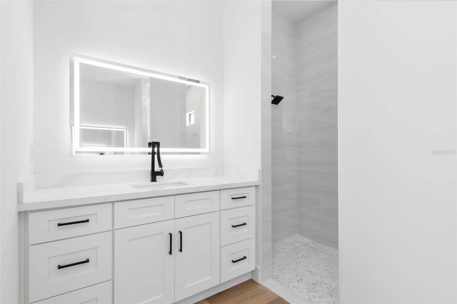 Image 26 of 66 For 15218 Appleton Boulevard