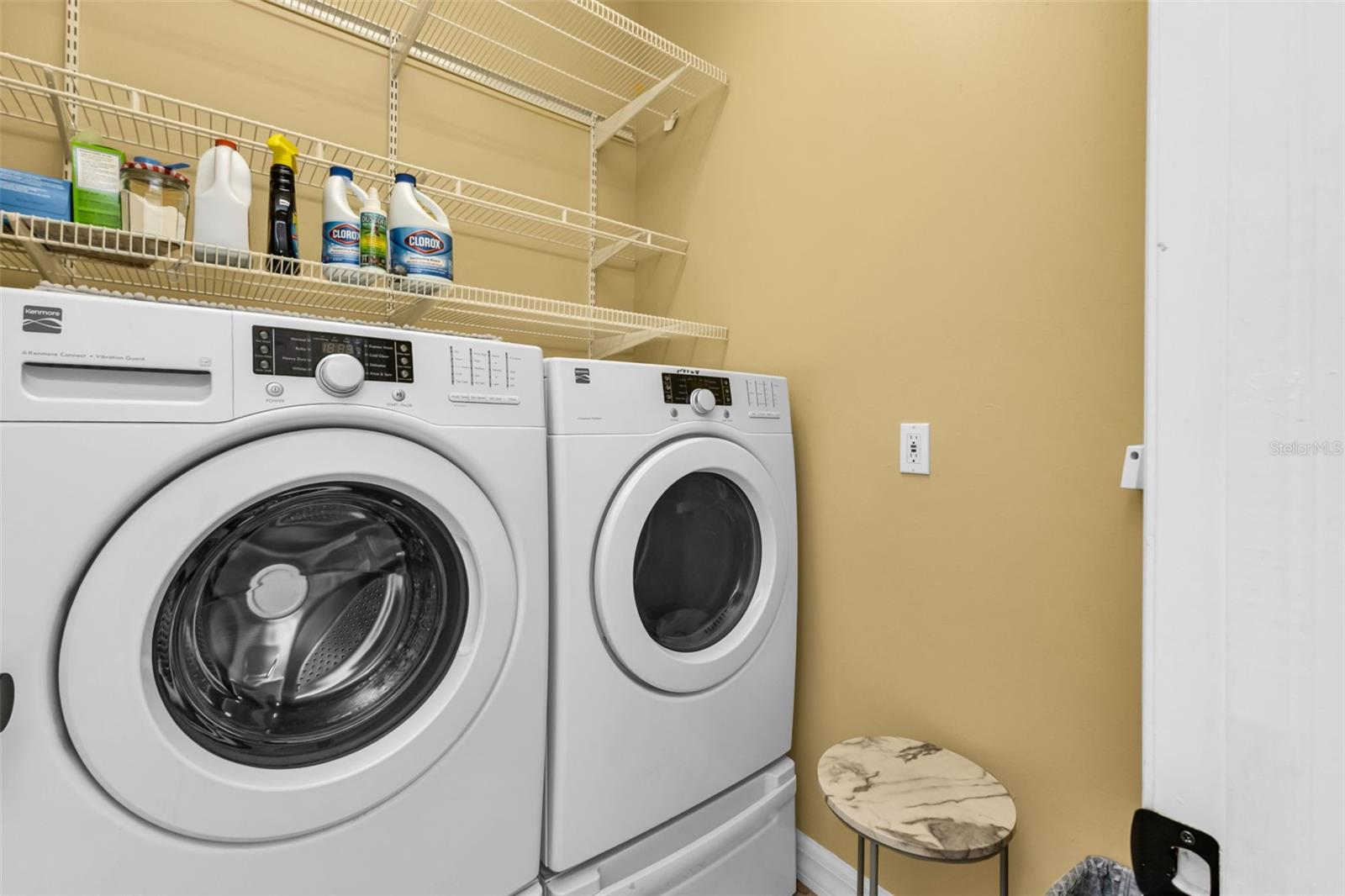 Image 32 of 40 For 16508 Tonawanda Drive