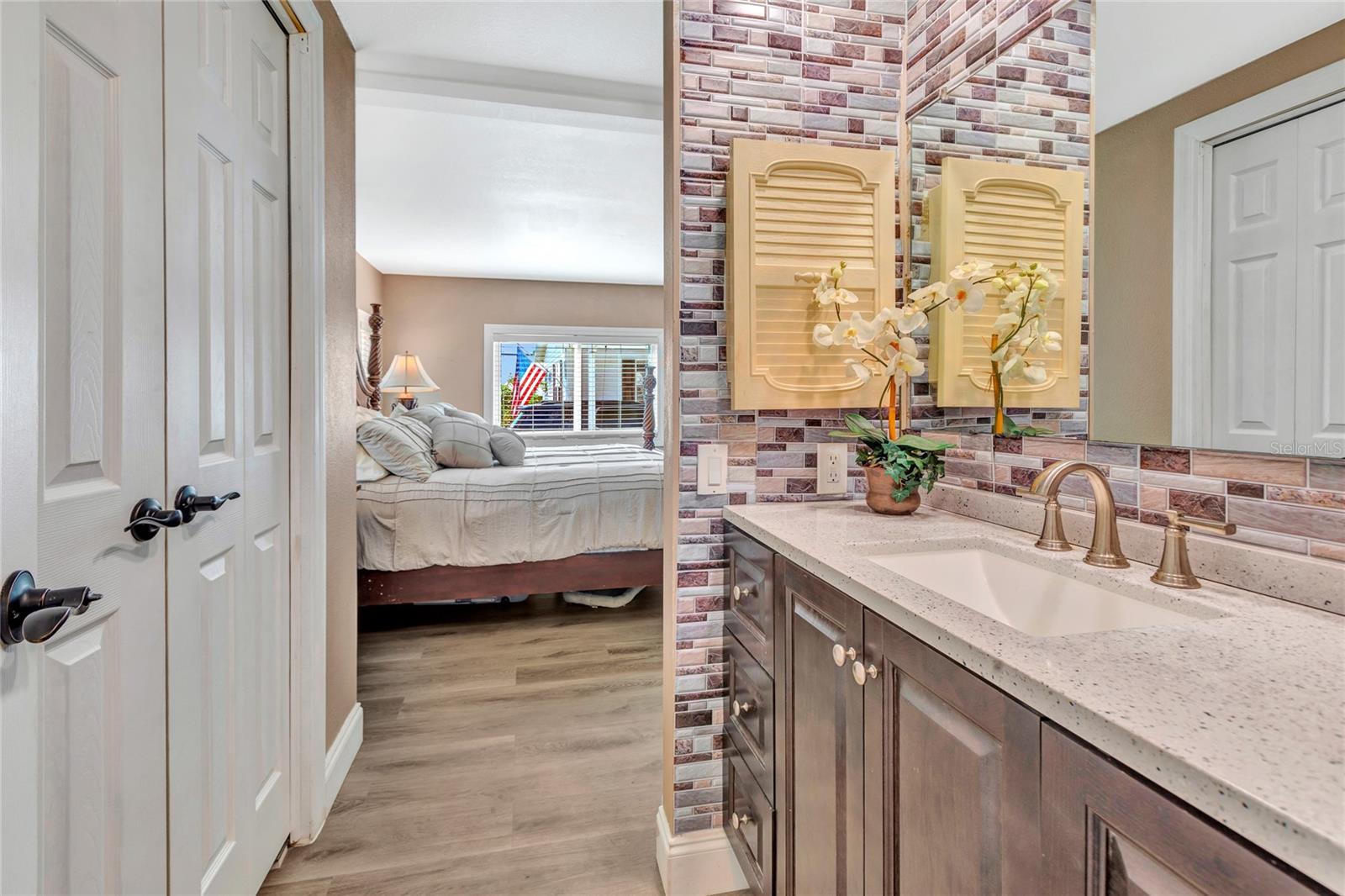 Image 12 of 54 For 2100 Kings Highway 283