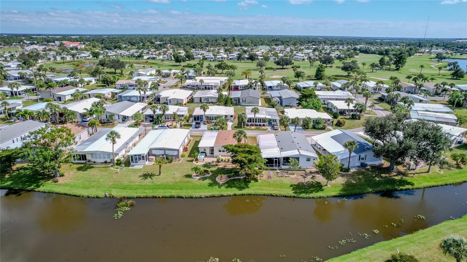 Image 25 of 54 For 2100 Kings Highway 283