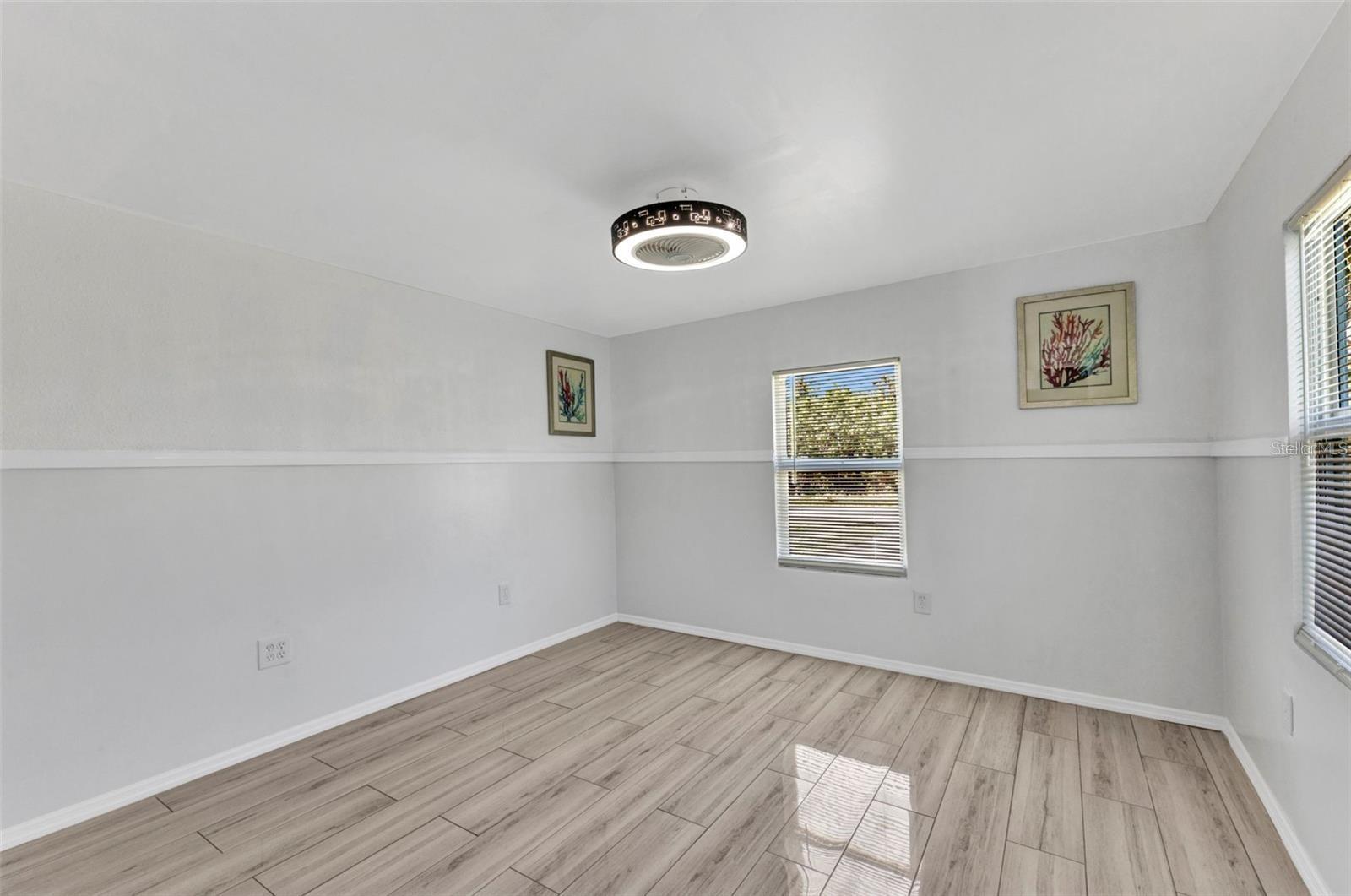 Image 20 of 38 For 312 Darst Avenue