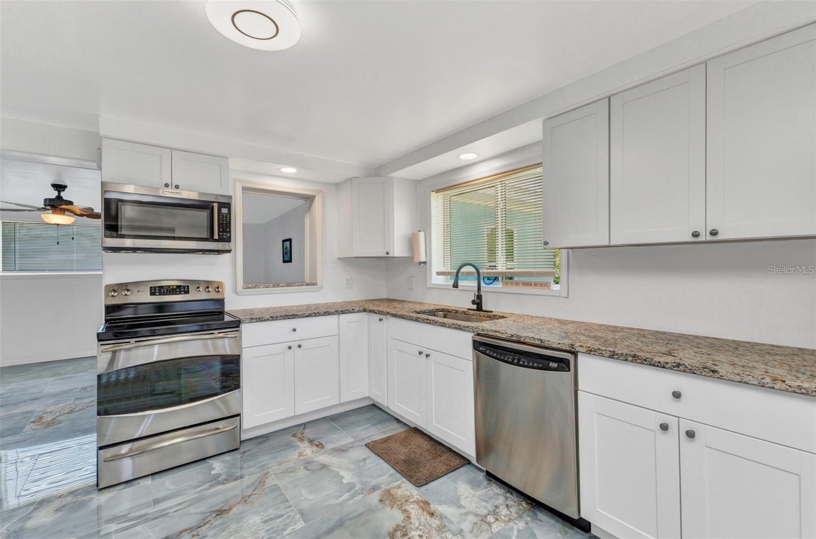 Image 25 of 38 For 312 Darst Avenue