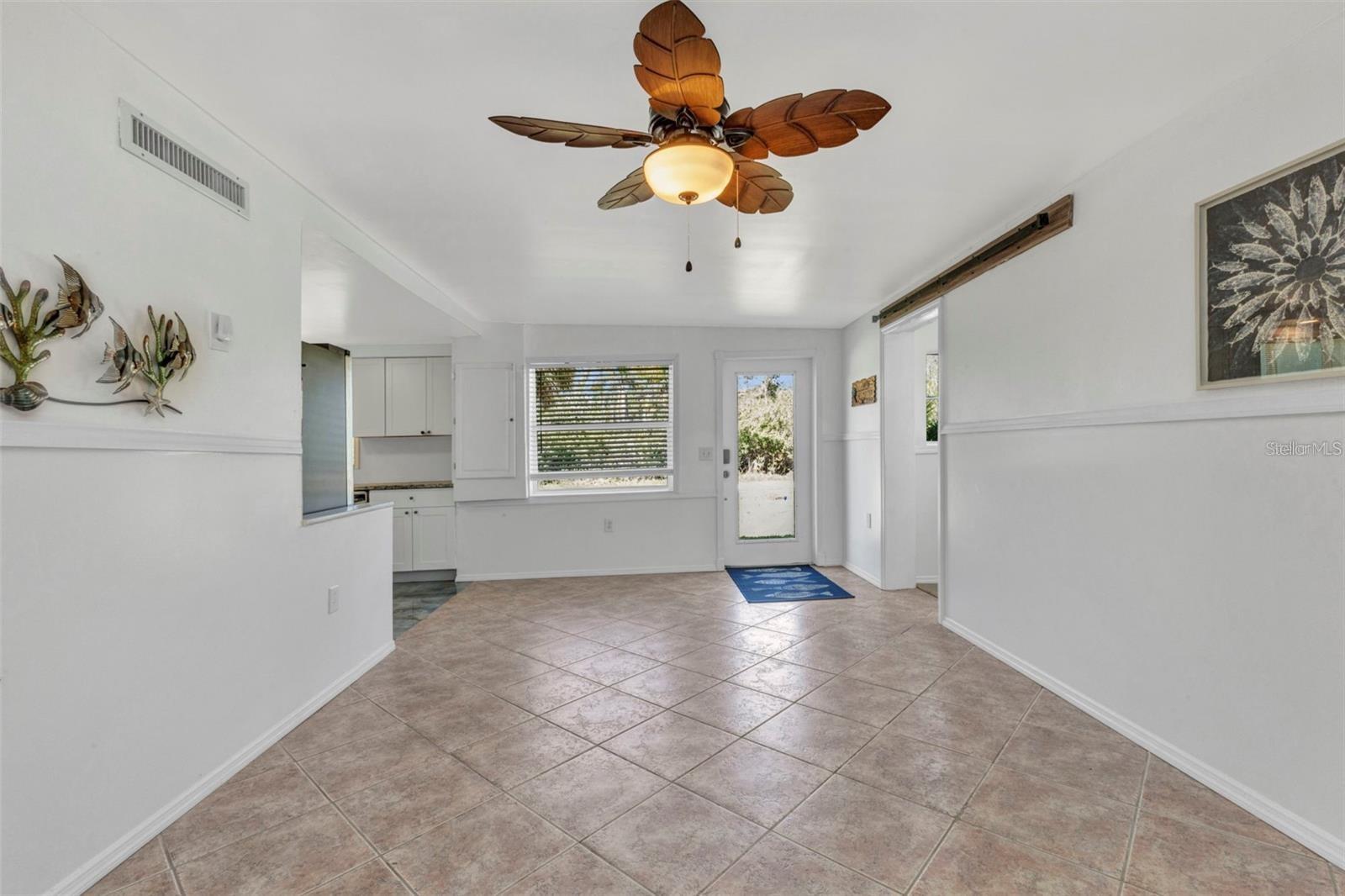 Image 28 of 38 For 312 Darst Avenue