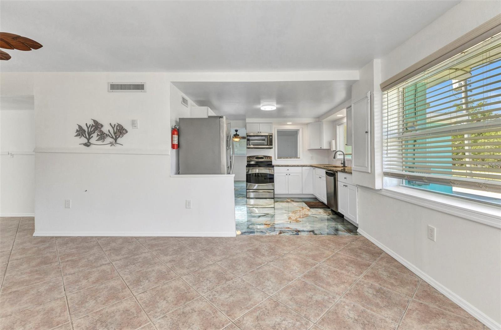 Image 29 of 38 For 312 Darst Avenue