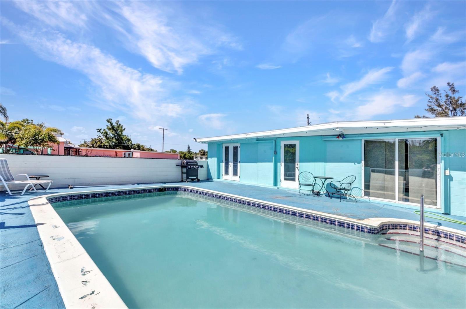 Image 33 of 38 For 312 Darst Avenue