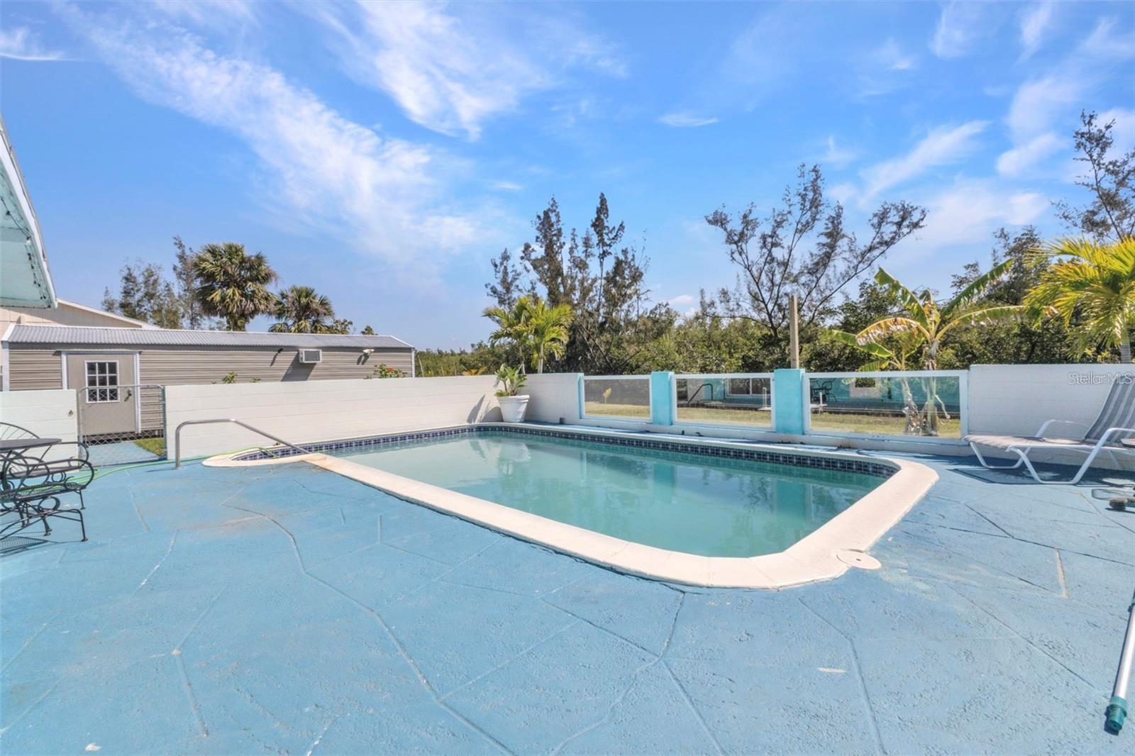 Image 37 of 38 For 312 Darst Avenue