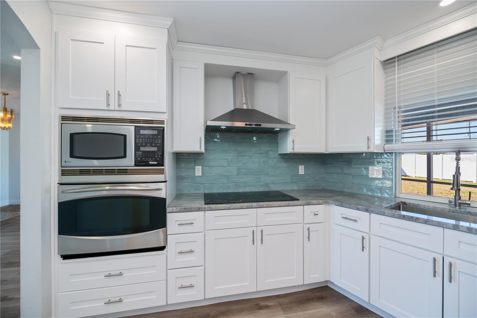 Image 14 of 76 For 7095 Beardsley Street