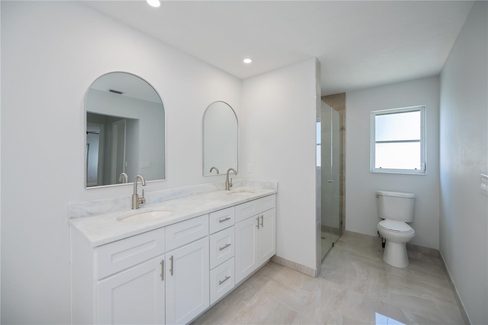 Image 31 of 76 For 7095 Beardsley Street