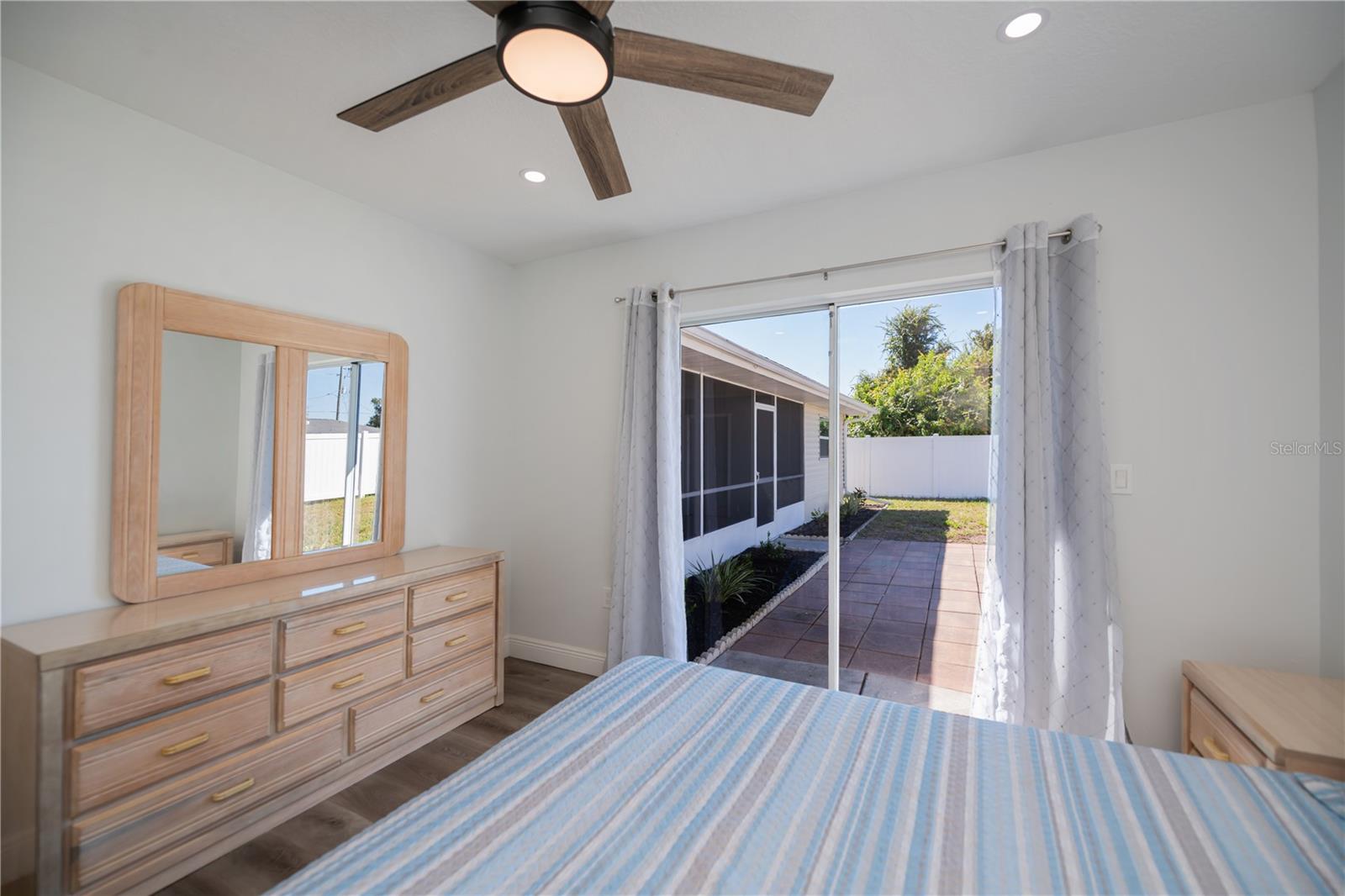 Image 37 of 76 For 7095 Beardsley Street