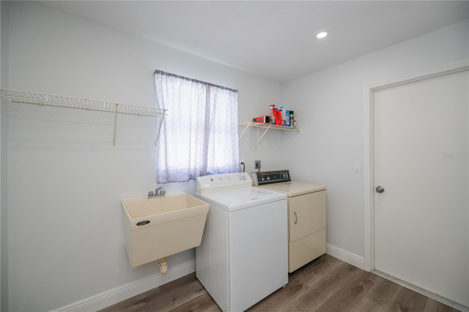 Image 58 of 76 For 7095 Beardsley Street