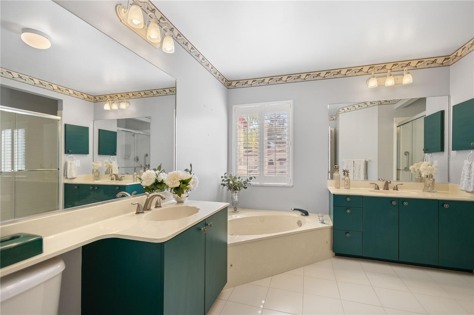 Image 18 of 35 For 6101 34th Street W 33g